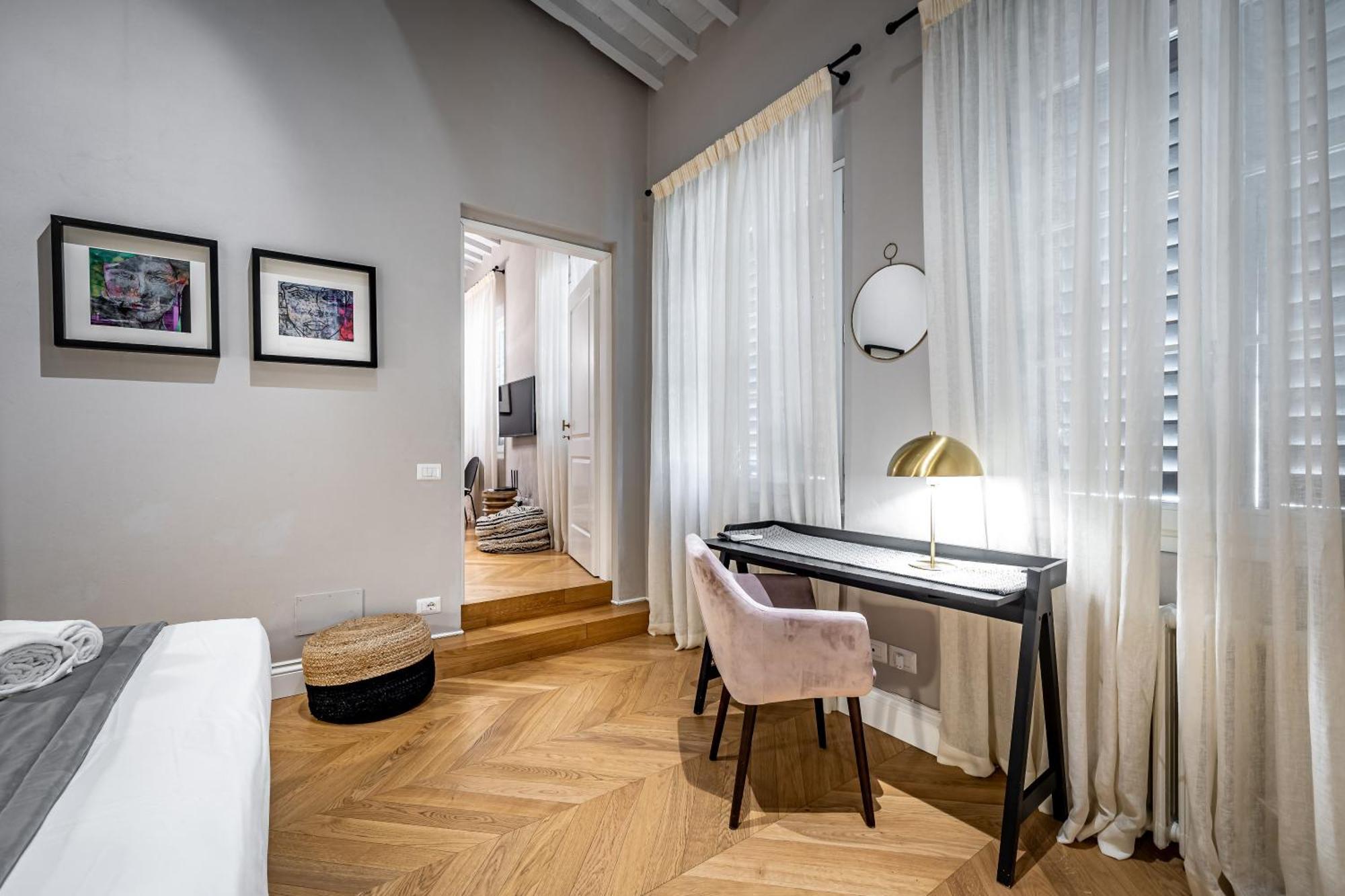 Hs4U Ricasoli Luxury Apartment Near Duomo N.1 佛罗伦萨 外观 照片